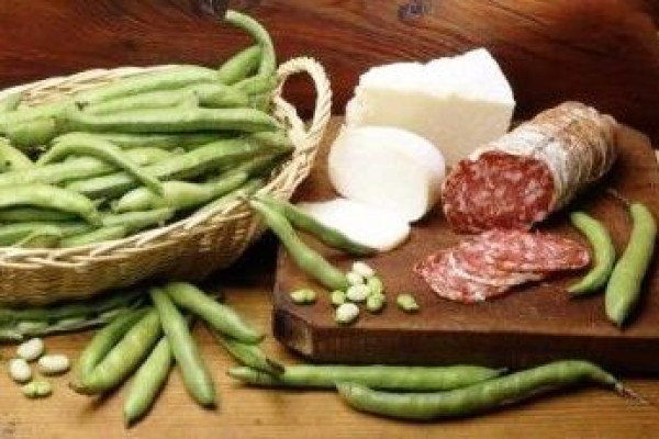 Fave fresche, Salame e Pecorino