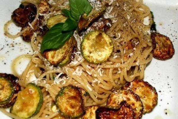Spaghetti con le Zucchine fritte